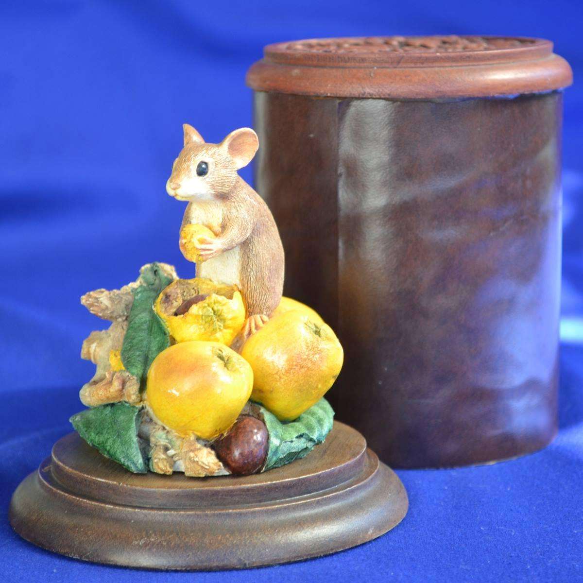 Collectable "Country Collection of Knysna" Limited Edition Country Mice
