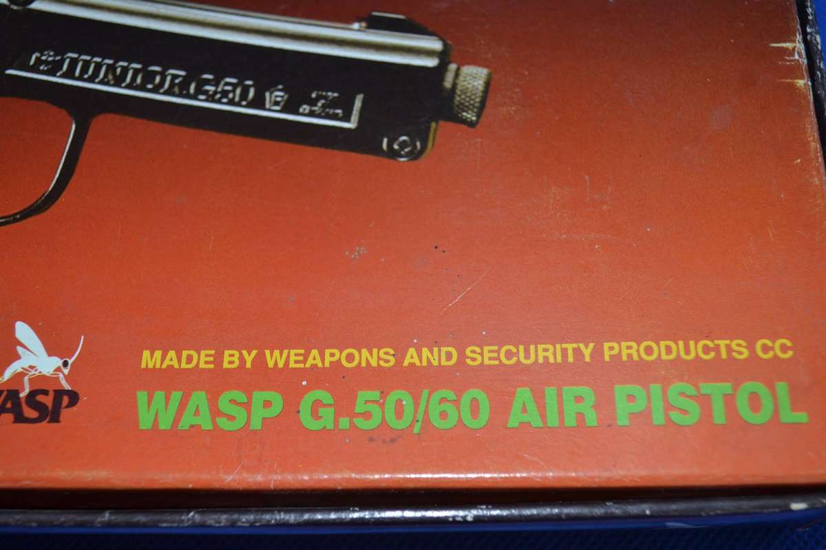 Vintage Wasp G.50/80 Air Pistol in Original Box