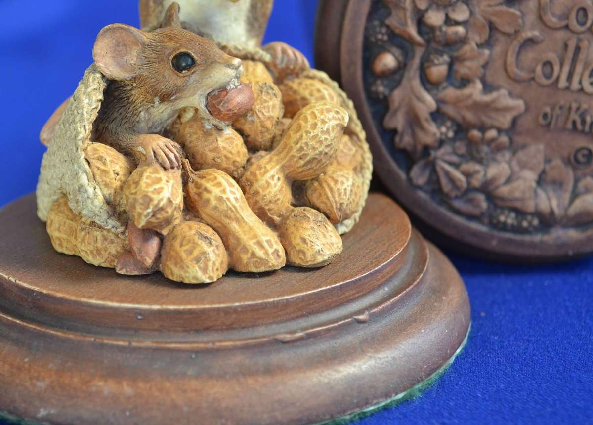Collectable "Country Collection of Knysna" Limited Edition Country Mice