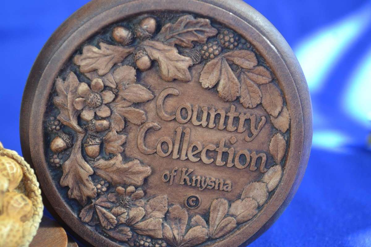Collectable "Country Collection of Knysna" Limited Edition Country Mice