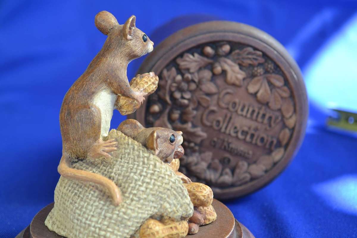 Collectable "Country Collection of Knysna" Limited Edition Country Mice