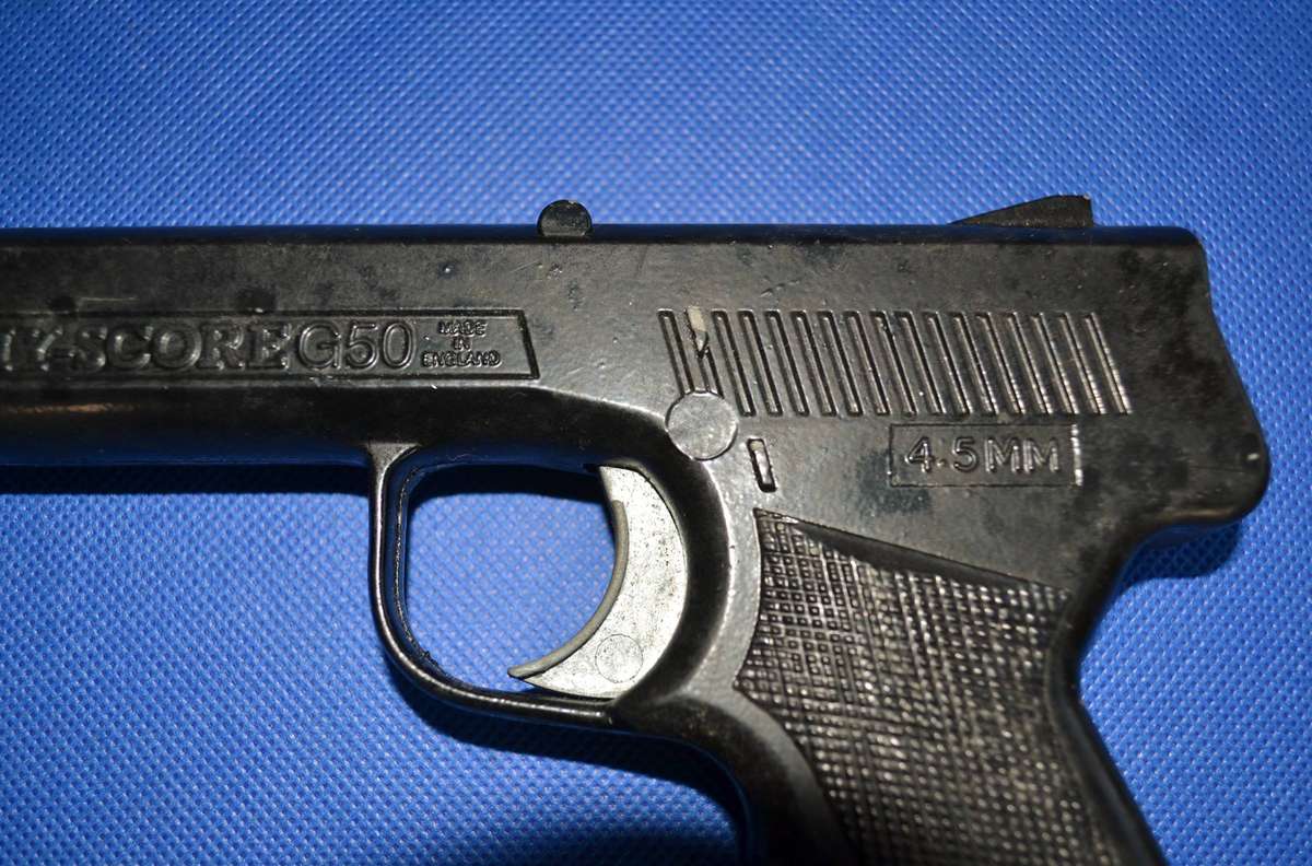 Vintage Wasp G.50/80 Air Pistol in Original Box