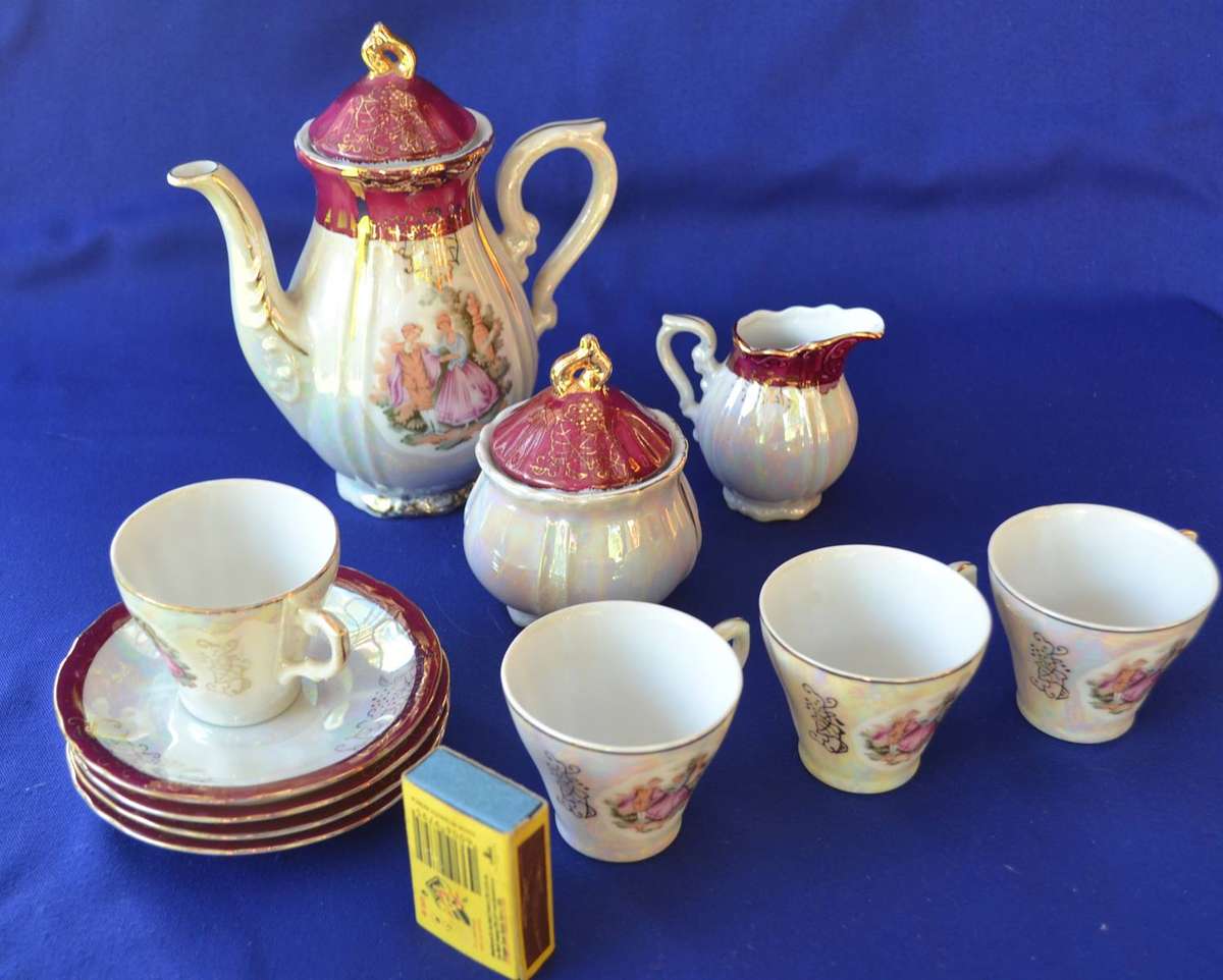 Vintage Lusterware Coffee Set - 11 Pieces