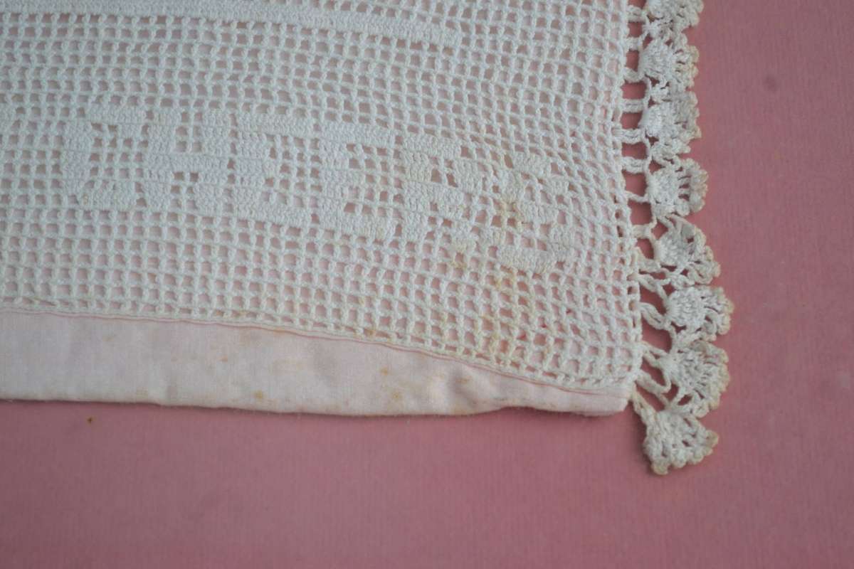 Framed Vintage Mary Card  Fillet Crochet Tea Cosy - The Cup That Cheers