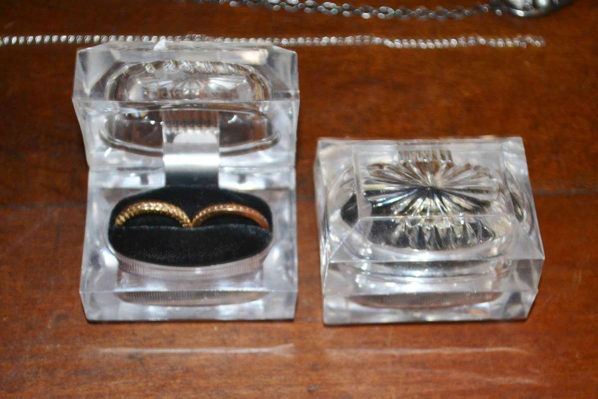Large Selection of Assorted Vintage and Costume Jewellery