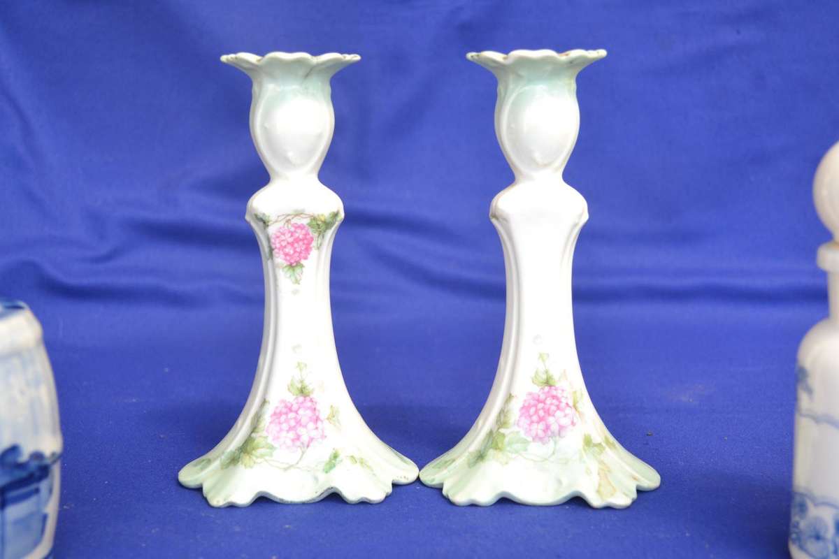 Assorted Vintage Porcelain Items - 5 Pieces