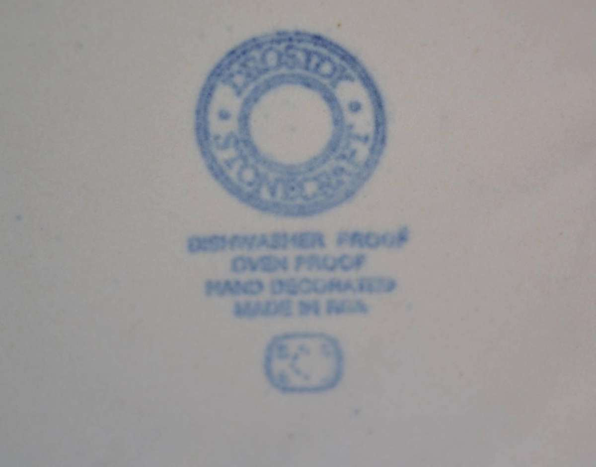 KWV VO Sherry Stoneware Jar and Monis Collectors Port  Anniversary Bottle