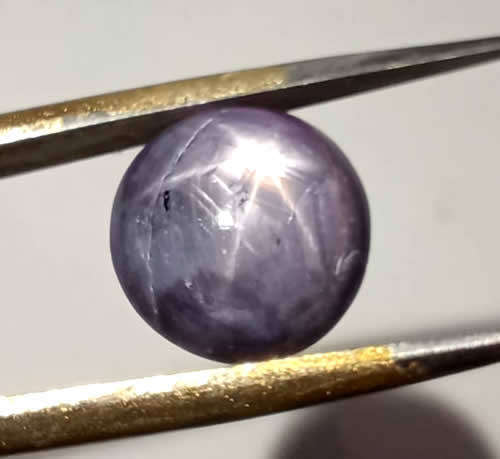 Star Ruby - Purplish Pink Round Cabochon - 7,13cts