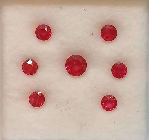 Parcel of Rubies - Round Cut - 2,07cts.