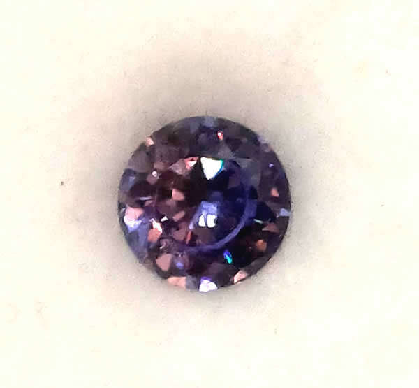 Cubic Zirconium - Rich Purple Round Brilliant Cut - 2,96cts