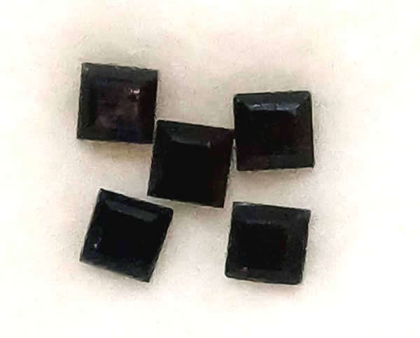 Sapphire Parcel of 5 - Vivid Blue Square Facet - 1,13cts