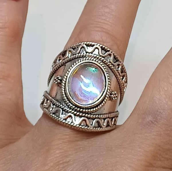 Pretty Silver Plated Dress Ring with Gemstone.