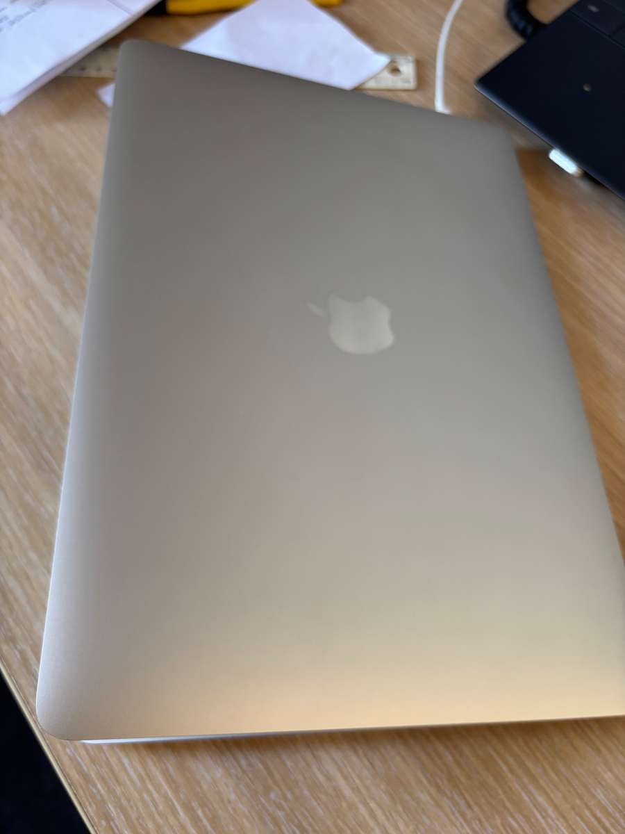MacBook Pro M1