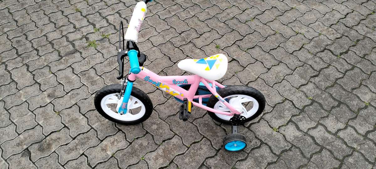 12 INCH KIDS BICYCLE