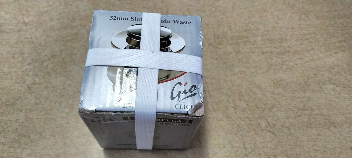 32 mm slotted basin waste