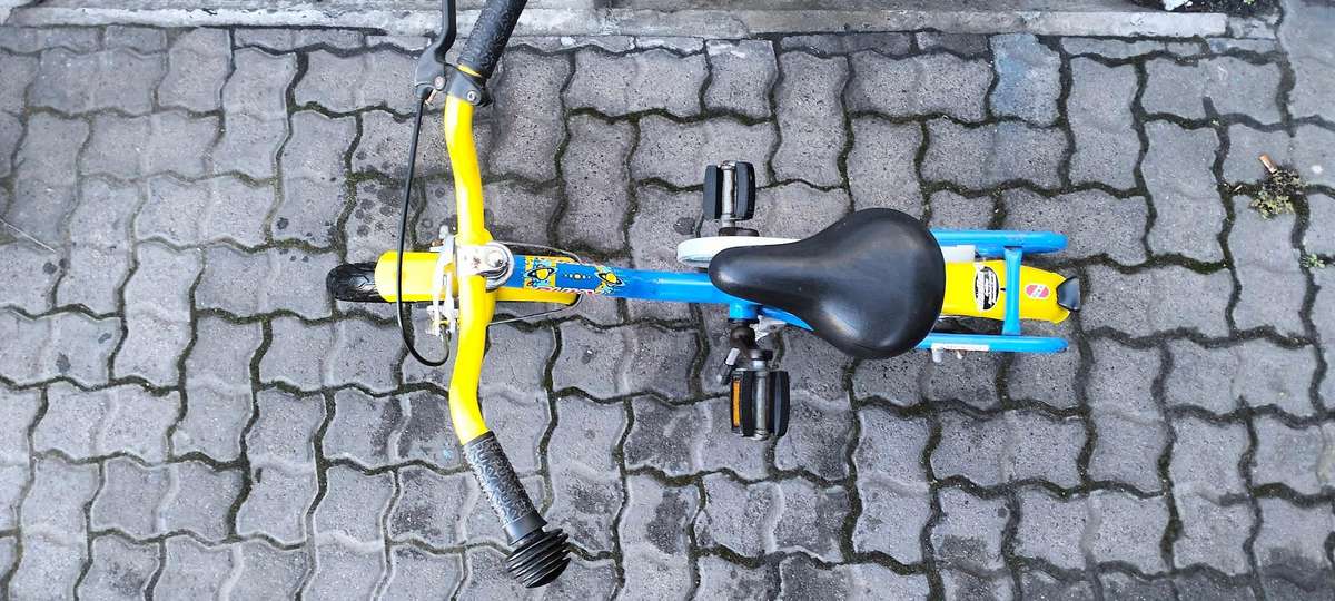 12 INCH KIDS BICYCLE