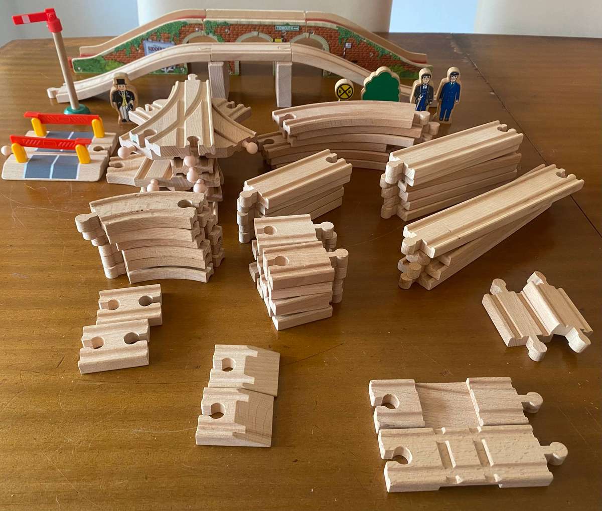 Thomas and friends mix and match wooden track set
