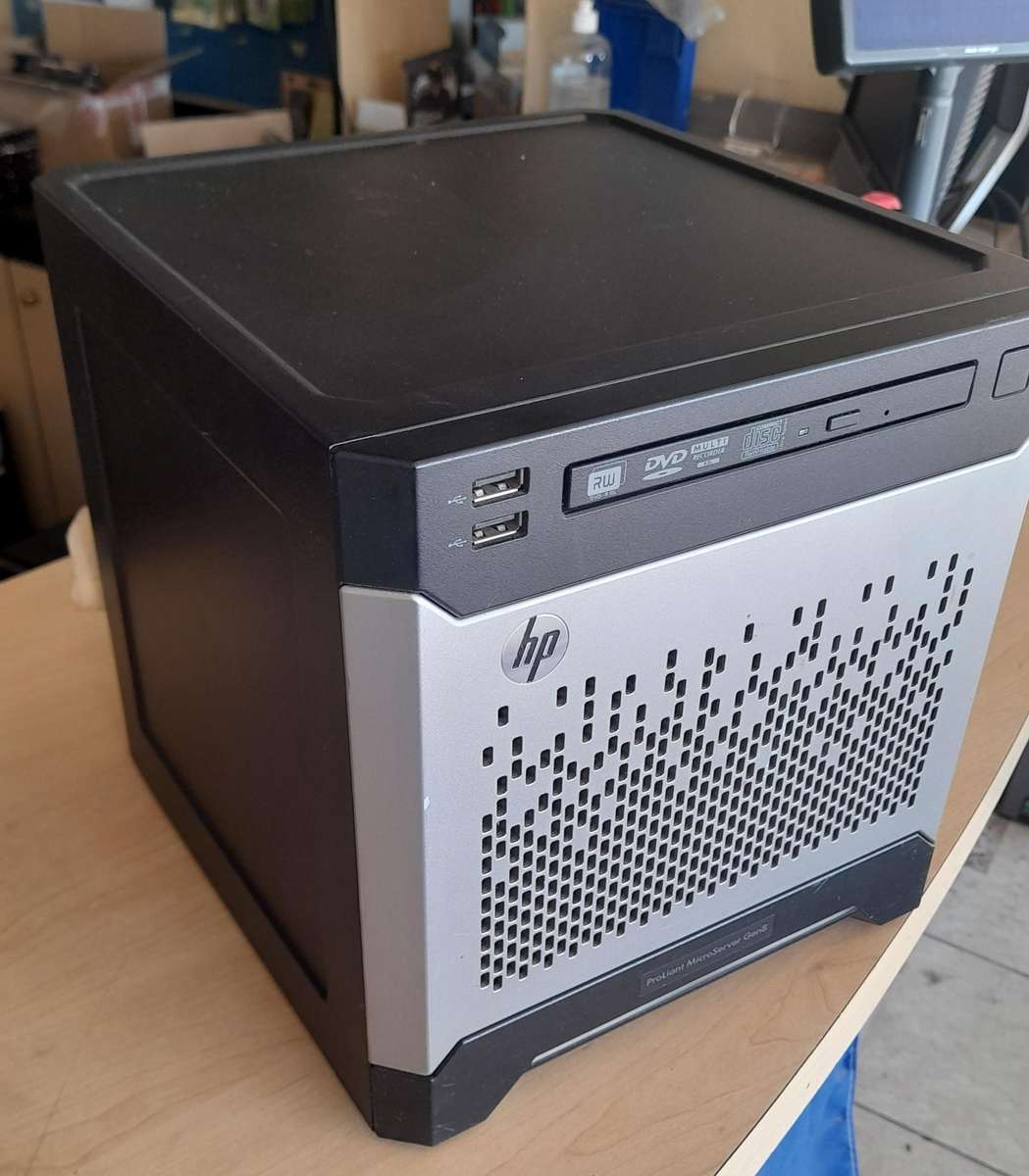 HP ProLiant MicroServer Gen8