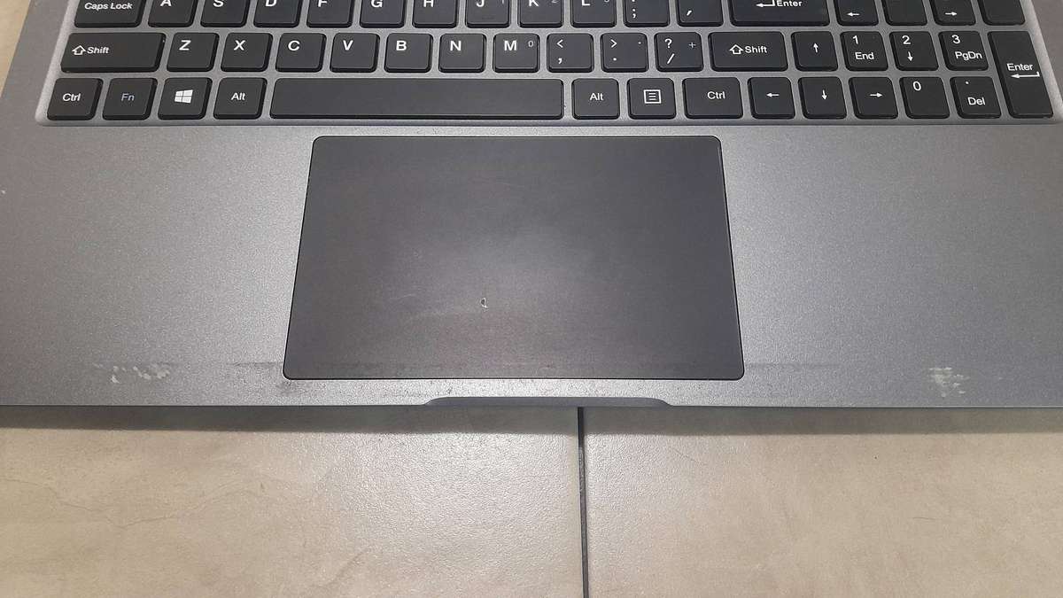 Dixon Laptop / Celeron / 4GB RAM / 120GB SSD / 15.6: LED / Win 10