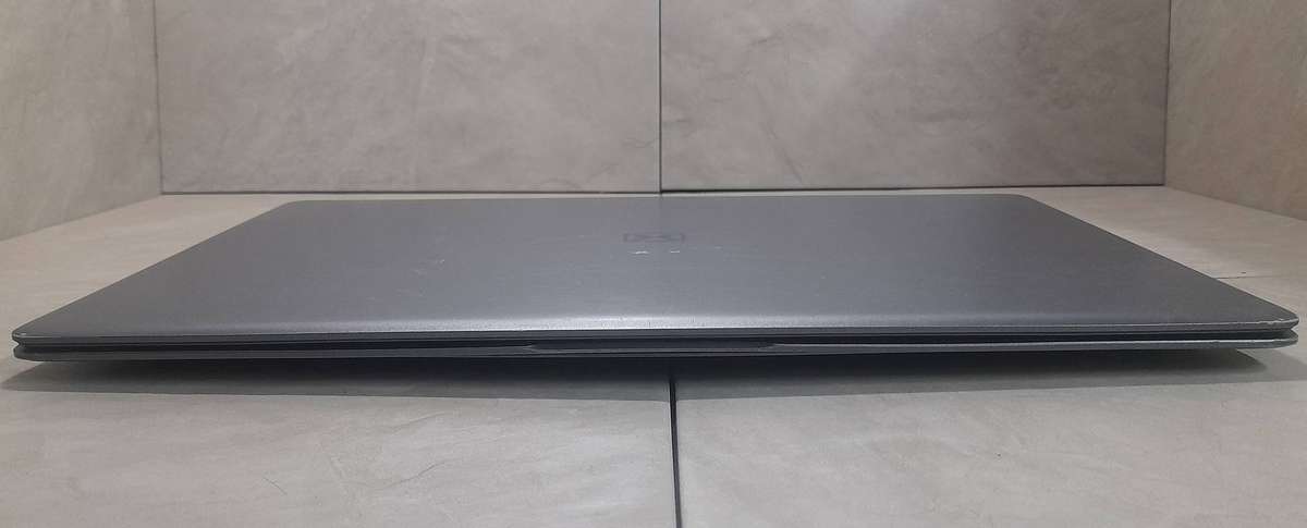 Dixon Laptop / Celeron / 4GB RAM / 120GB SSD / 15.6: LED / Win 10