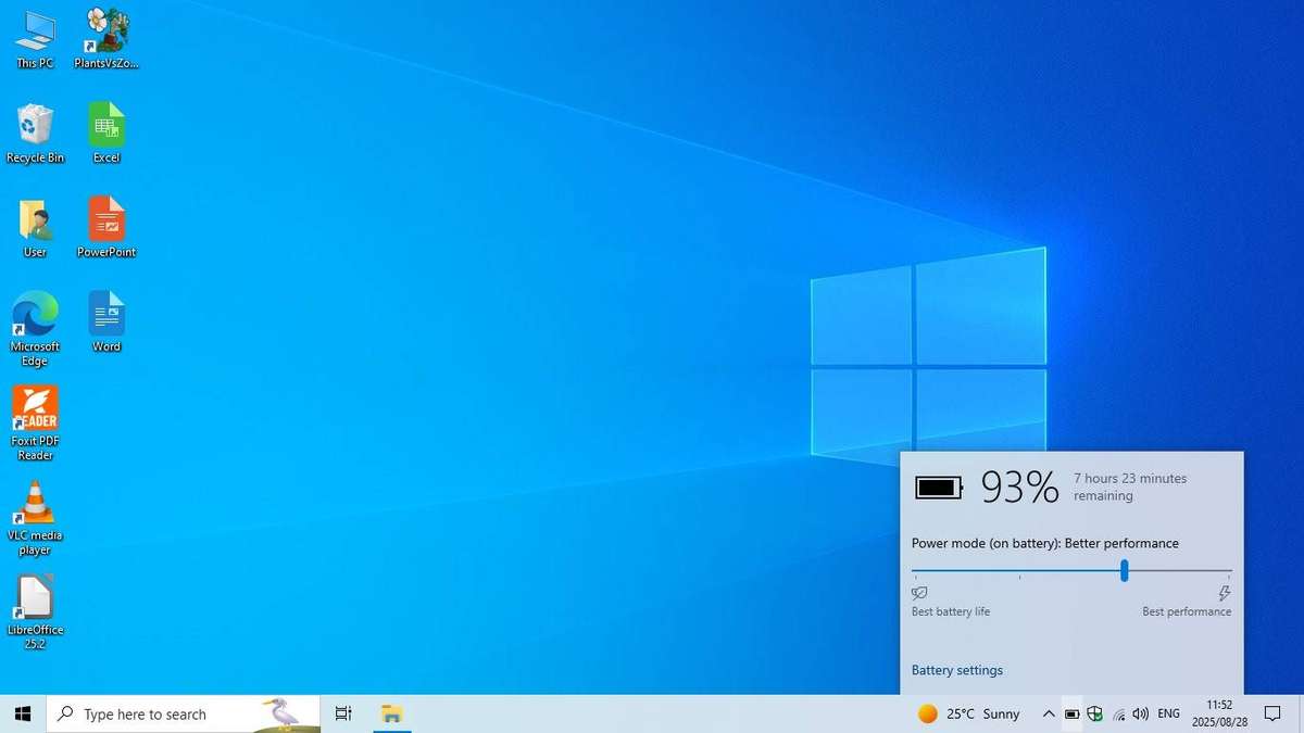 Dixon Laptop / Celeron / 4GB RAM / 120GB SSD / 15.6: LED / Win 10