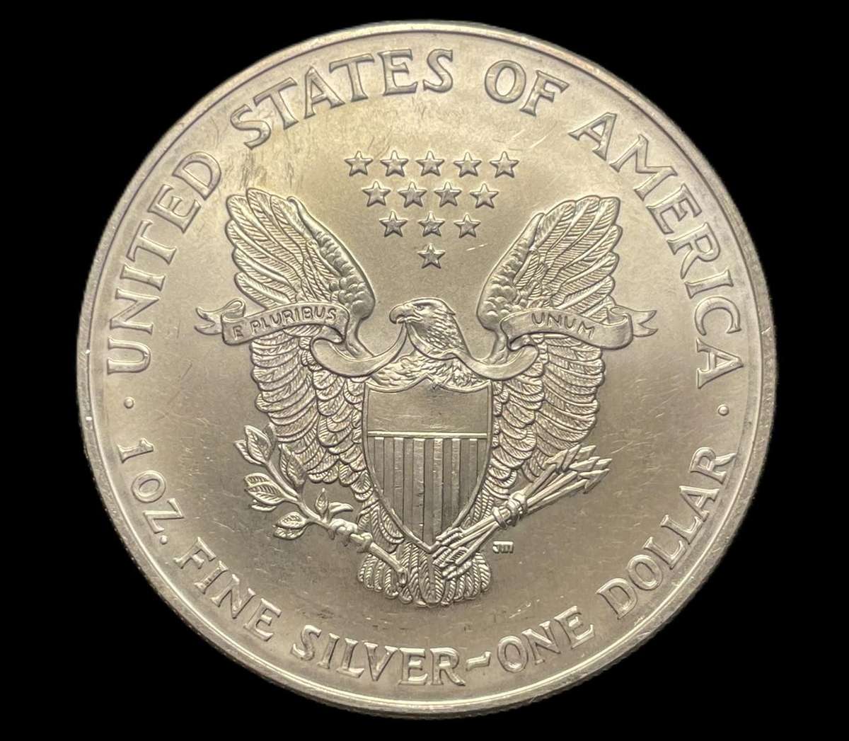 Uncirculated 2002 silver 1 oz USA "Liberty dollar" coin - Current silver value is R648.71