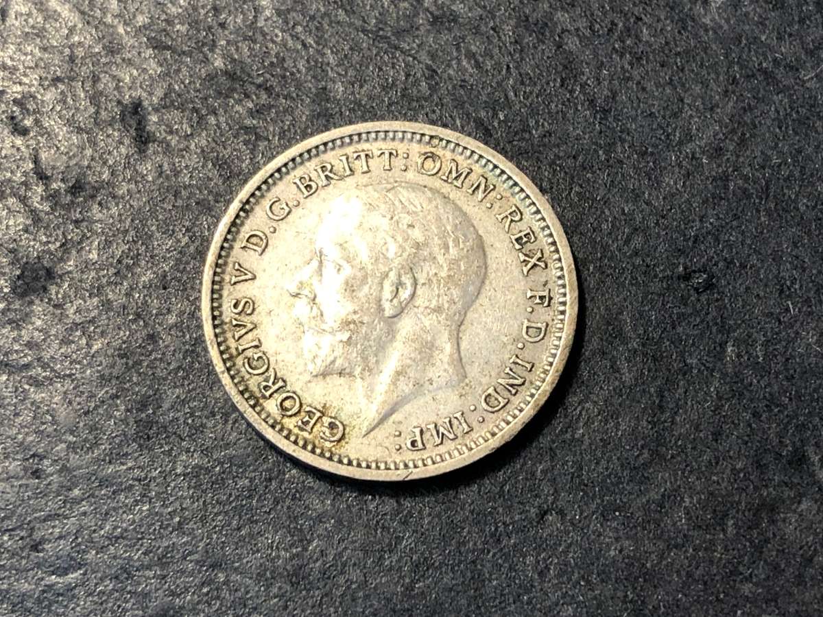 SILVER 1936 British 3 pence (tickey) coin - King George V