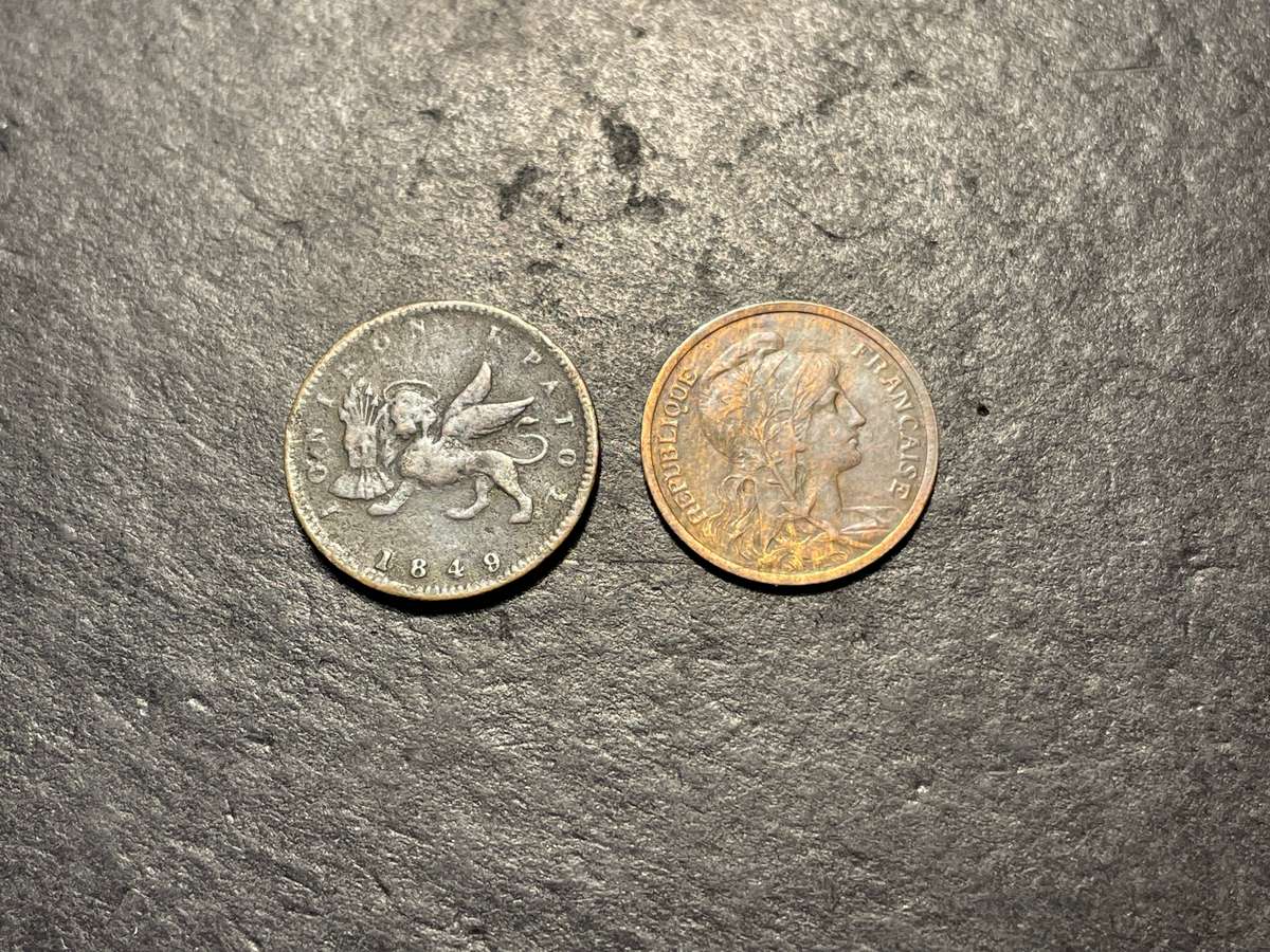 Historic lot of 2 tiny bronze coins - dated 1849 and 1899
