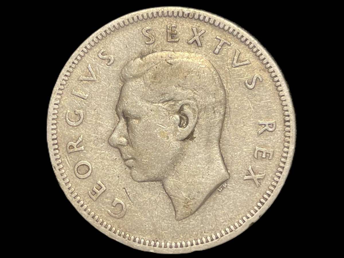 Scarce 1948 SA Union silver 2 shilling coin - Only 6773 minted