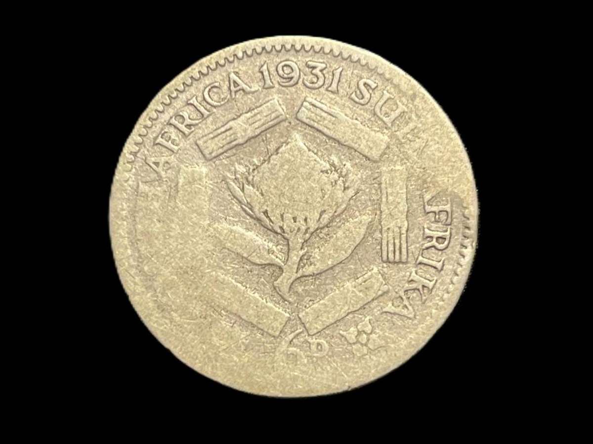 Very Rare Genuine 1931 SA Union silver 6 pence coin