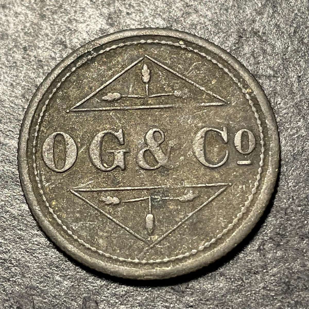 Rare 1920s OG & Co South African 1/6 shilling token - Grey metal variety?