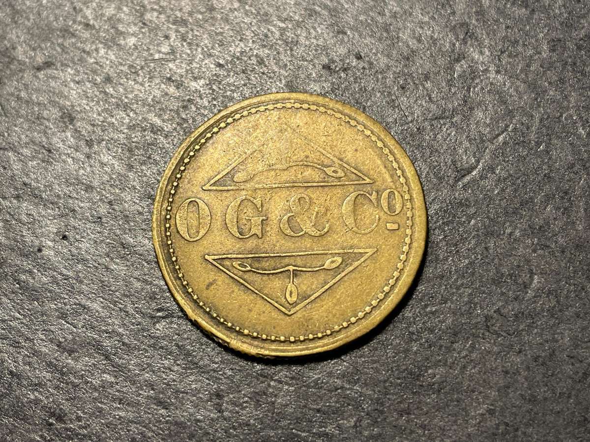 1920s OG & Co South African two shilling brass token - Good condition