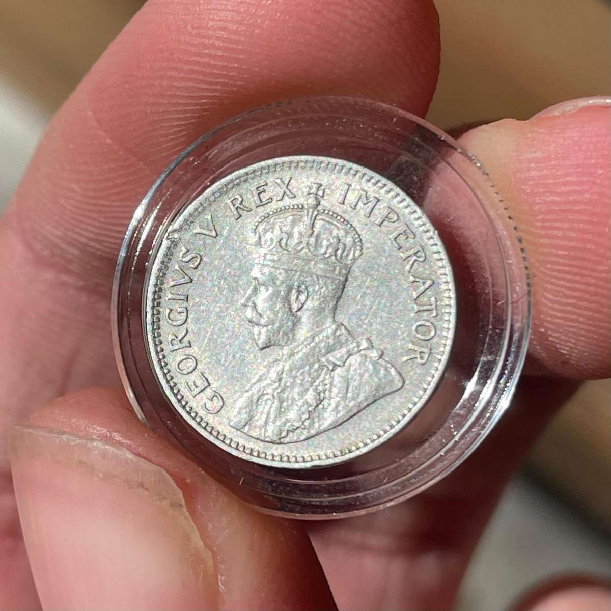 1927 South African silver 3 pence (tickey) coin in a beautiful condition
