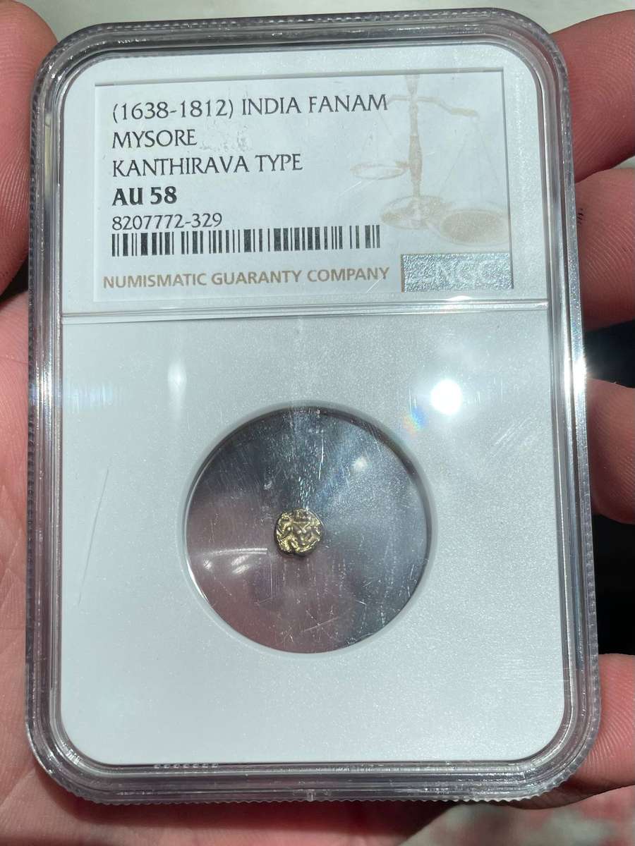 Indian Gold fanam coin NGC graded AU58 - Minted between 1638 and 1812 - Lot 1 of 2