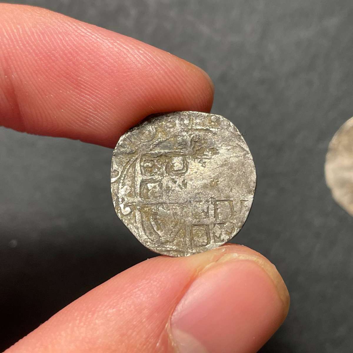 1500s British hammered silver coin - Unidentified