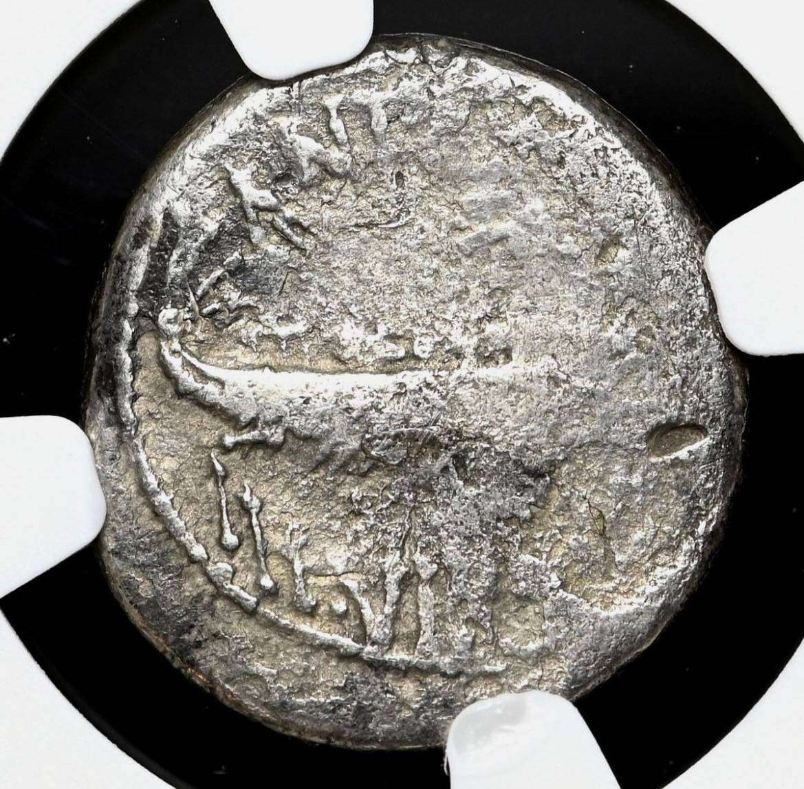 Minted under Marc Antony! - Ancient roman silver denarius NGC graded VG - Minted 32 to 31 BC