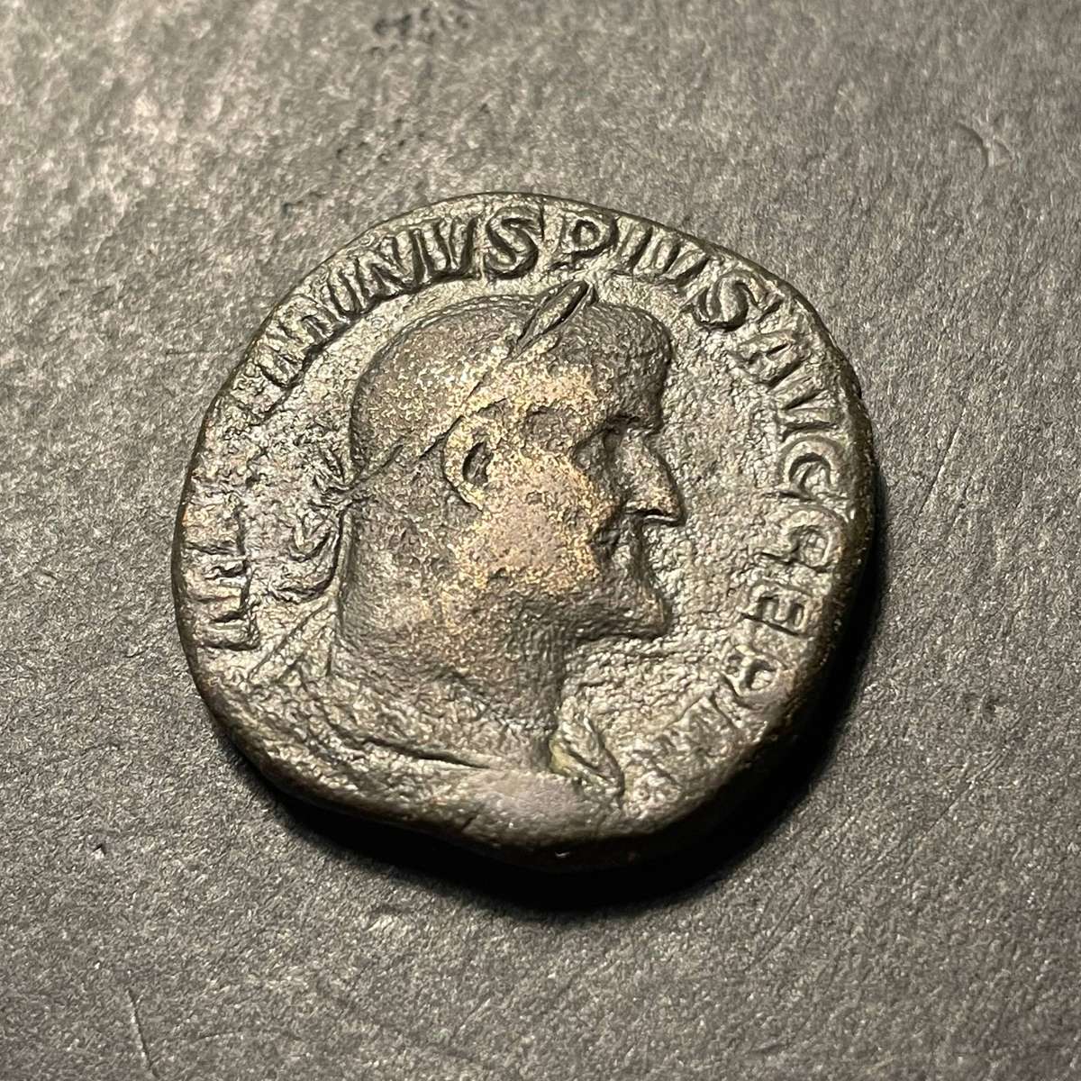 Large Ancient Rome bronze Sestertius coin - Emperor Maximinus Thrax (235 AD to 238 AD)