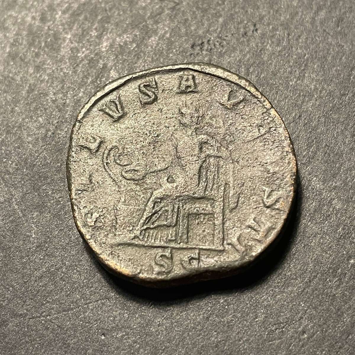 Large Ancient Rome bronze Sestertius coin - Emperor Maximinus Thrax (235 AD to 238 AD)