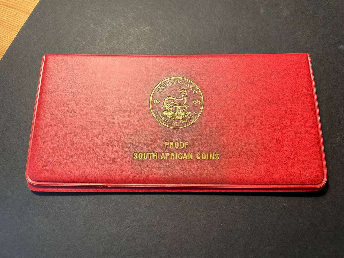 1966 South African short proof set in custom made holder - As per photos
