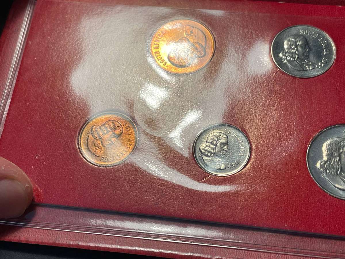 1966 South African short proof set in custom made holder - As per photos
