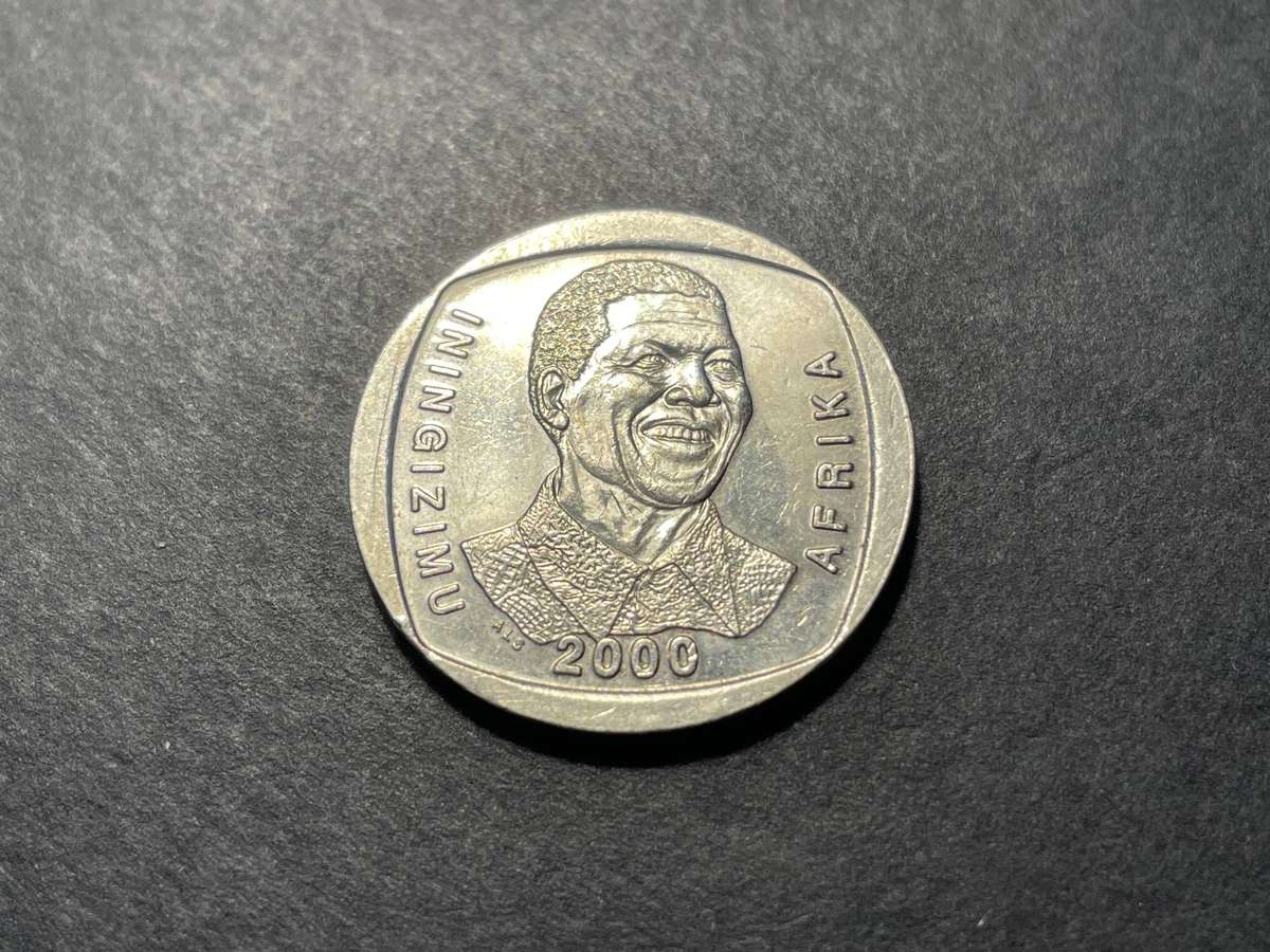 2000 South African Mandela smiley face 5 rand coin - As per photos
