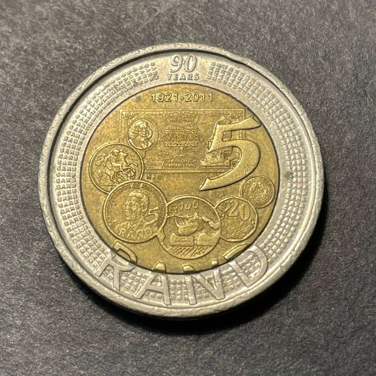2011 SARB 90th anniversary R5 coin - As per photos