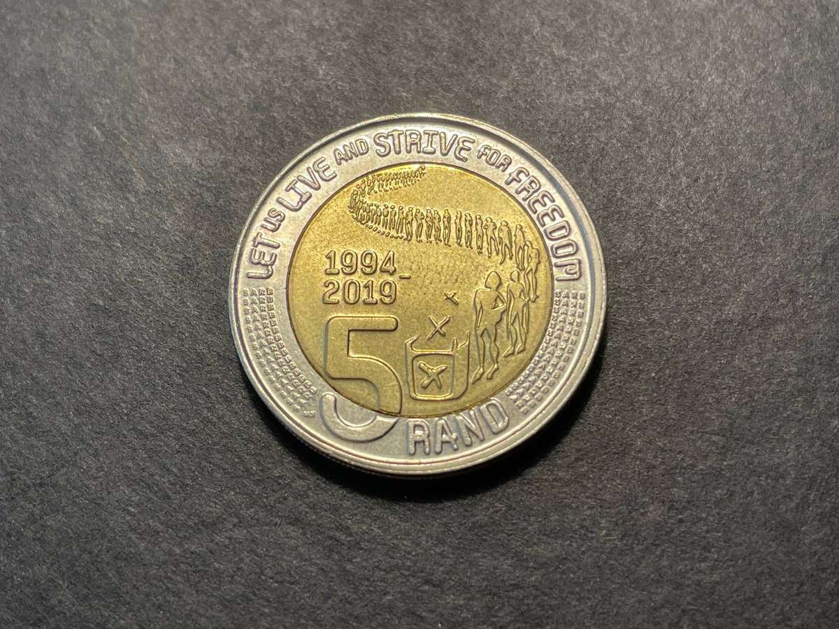 2019 Twenty five years of Democracy commemorative R5 coin