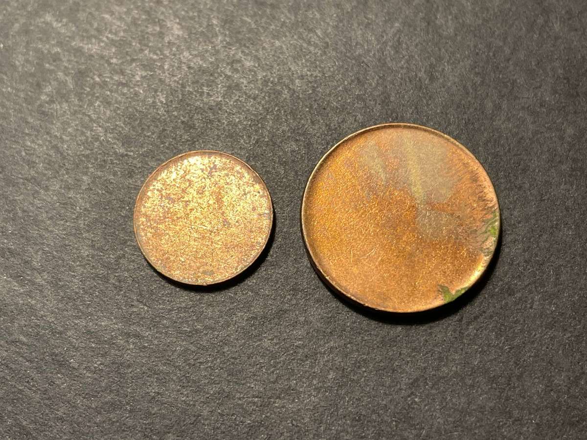 Lot of two blank South African coinage planchets - 1 cent and 5 cent (1990-2012)