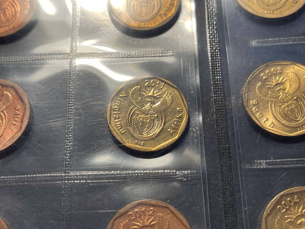 Complete set of 37x 10 cent coins from 1990 to 2025 - As per photos