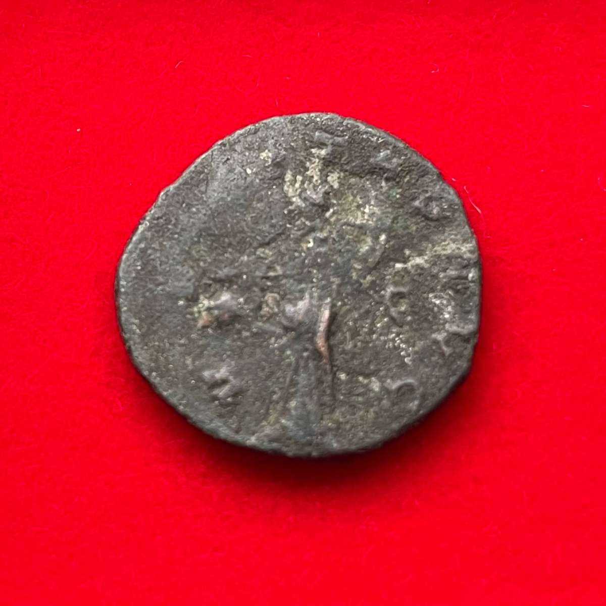 Ancient Roman debased 2 denarius coin minted around 250 to 270 AD - Possibly emperor Claudius II