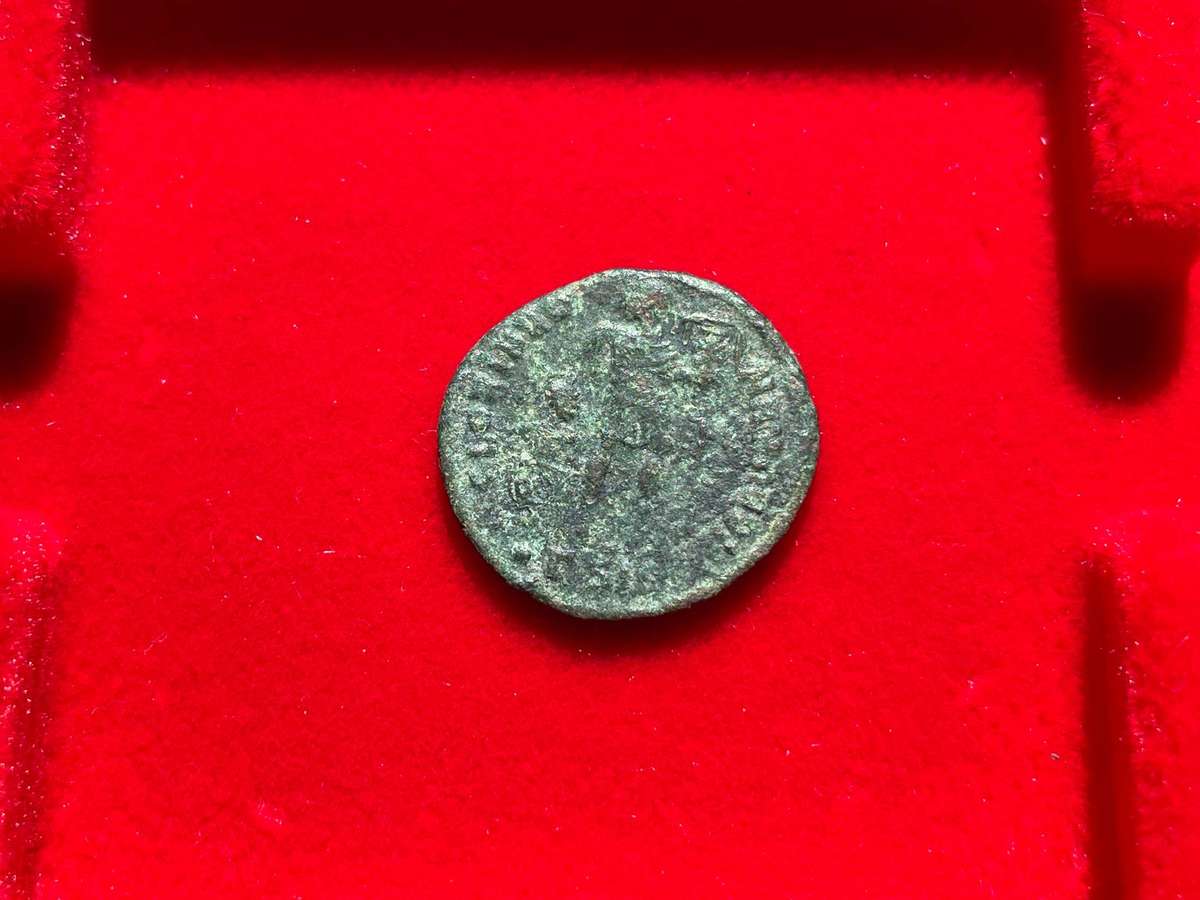 Ancient Roman bronze nummus - probably emperor Valentinian I