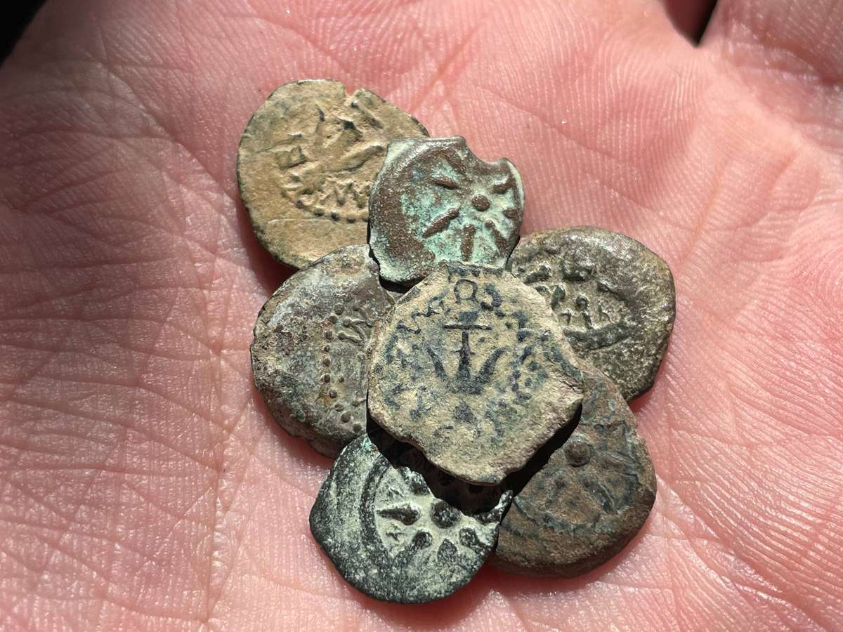 Mentioned in the Bible - Ancient Jewish widows mite or widows offering coin - 6 still available
