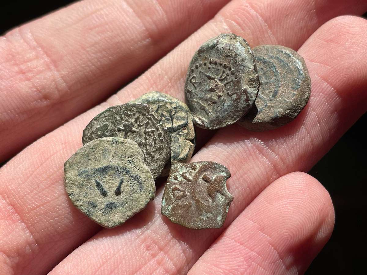 Mentioned in the Bible - Ancient Jewish widows mite or widows offering coin - 6 still available