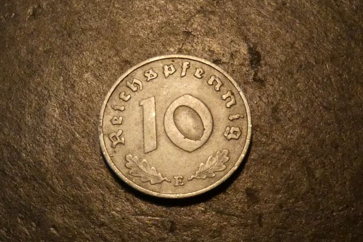 1941 Nazi Germany 10 Reichpfennig coin